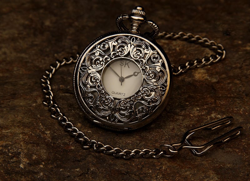 Regal Accessories